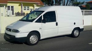 Fiat Scudo 2.0 HDI Junho/04 - à venda - Comerciais / Van,