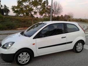 Ford Fiesta Van 1.4 TDCI AC Fevereiro/08 - à venda -