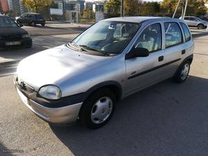 Opel Corsa 1.0 Swing Fevereiro/98 - à venda - Ligeiros