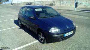 Renault Clio 1.9 D Março/00 - à venda - Comerciais / Van,