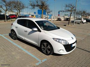 Renault Mégane III - 1.5 DCI c/GPS Agosto/10 - à venda -