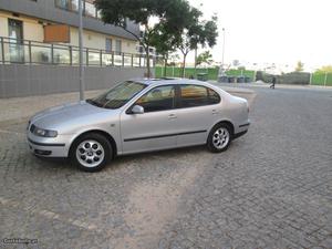 Seat Toledo 1.9 tdi 110cv Março/99 - à venda - Ligeiros