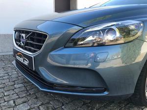 Volvo V40 d2 Julho/13 - à venda - Ligeiros Passageiros,