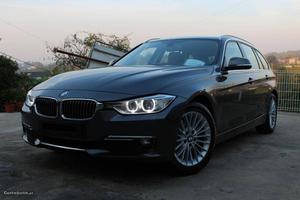 BMW 320 d Touring Luxury Junho/13 - à venda - Ligeiros