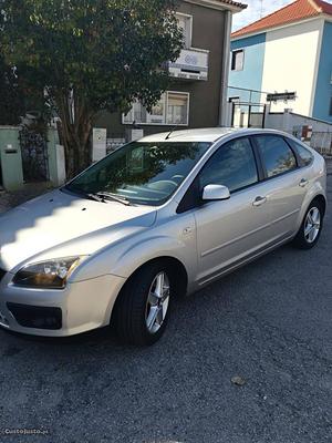 Ford Focus 1.6 TDCI Dezembro/07 - à venda - Ligeiros