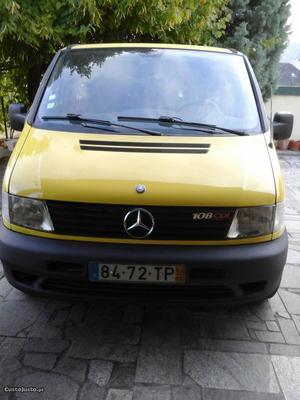 Mercedes-Benz Vito 108 cdi 6lugares Junho/02 - à venda -