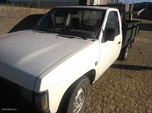 Nissan Pick Up 4x2 c.simples Agosto/89 - à venda - Pick-up/