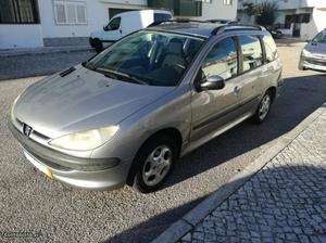 Peugeot 206 SW 1.1 Novembro/02 - à venda - Ligeiros