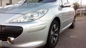 Peugeot HDI 110cv Dezembro/05 - à venda - Ligeiros