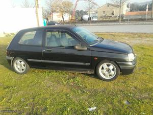 Renault Clio 1.9 D Julho/98 - à venda - Comerciais / Van,