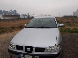 Seat Ibiza 1.9tdi Junho/02 - à venda - Ligeiros