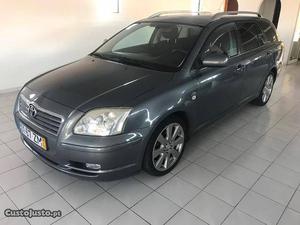 Toyota Avensis SW 2.0D-4D Janeiro/05 - à venda - Ligeiros