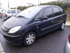 Citroën Picasso 2.0 HDI Dezembro/01 - à venda - Ligeiros