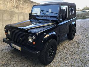 Land Rover Defender td5 softop Dezembro/02 - à venda -