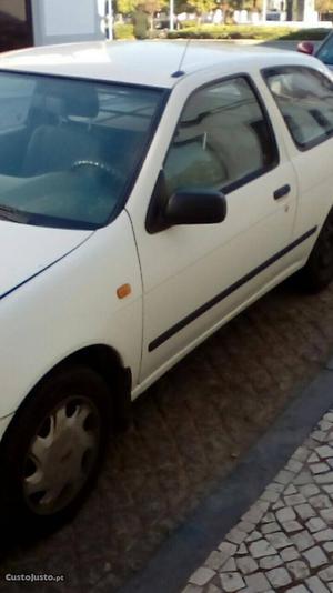 Nissan Almera Almera Vanessa 2.0d Janeiro/97 - à venda -