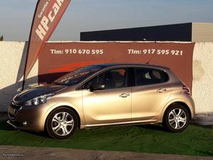 Peugeot 208 GARANT TOTAL 1.6HDI Junho/13 - à venda -