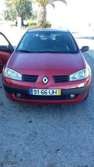 Renault Mégane 1.5 dci 5 lug Novembro/02 - à venda -