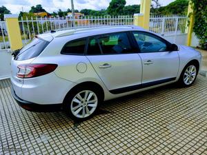 Renault Mégane SPORT TOURER 1.5Dci Junho/10 - à venda -