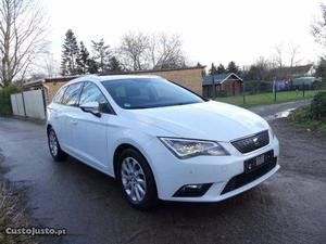 Seat Leon ST 1.6 TDI 110cv Maio/14 - à venda - Ligeiros