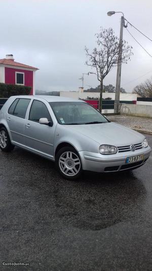 VW Golf 5 portas19.TDI 105cv Junho/02 - à venda - Ligeiros