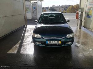 Ford Escort Impecável Maio/98 - à venda - Ligeiros