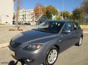 Mazda 3 1.6 Diesel 110cv Março/07 - à venda - Ligeiros