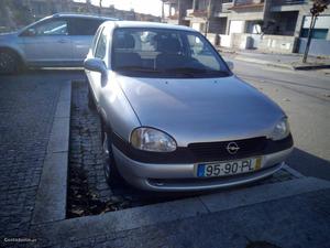 Opel Corsa 1.5 TD Sporto van Abril/00 - à venda -