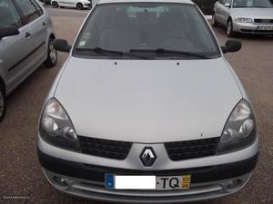 Renault Clio 1.5 Dci c AC Junho/02 - à venda - Comerciais /