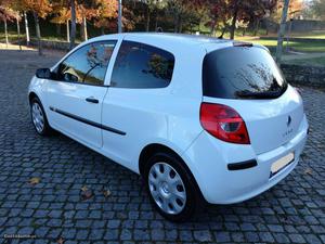 Renault Clio 1.5dci 2Lug Impec Fevereiro/08 - à venda -