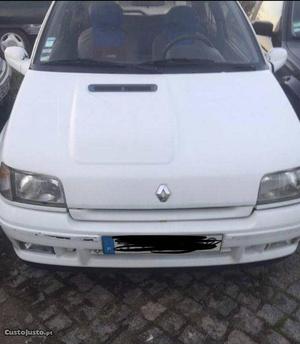 Renault Clio 1.9 d 5 lugares Setembro/95 - à venda -