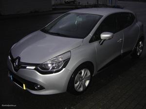 Renault Clio Dynamique S GPS Novembro/13 - à venda -