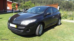 Renault Mégane Megane III Outubro/10 - à venda - Ligeiros