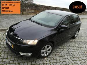 Skoda RAPID 1.6 TDI Elegan Fevereiro/14 - à venda -