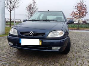 Citroën Saxo 1.1 Dezembro/00 - à venda - Ligeiros