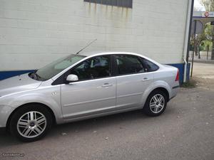 Ford Focus 1.6tdci Ghia 110Cv Novembro/06 - à venda -