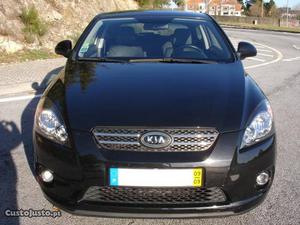 Kia Ceed Sw 1.6 Crdi 115 Cv Outubro/09 - à venda - Ligeiros