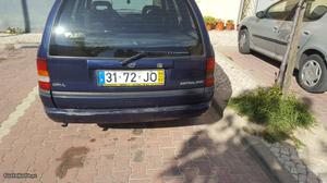 Opel Astra 1.9 Dezembro/98 - à venda - Ligeiros