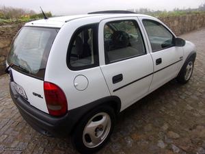 Opel Corsa Impecável Julho/93 - à venda - Ligeiros