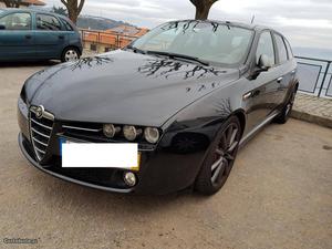 Alfa Romeo  JTD Ti SW Abril/11 - à venda - Ligeiros