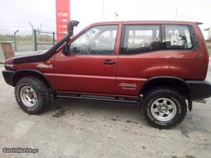 Nissan Terrano Lx Dezembro/94 - à venda - Pick-up/