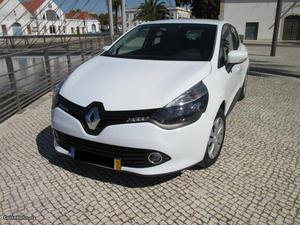 Renault Clio  Dezembro/14 - à venda - Ligeiros