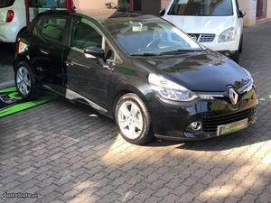 Renault Clio IV Dynamique S Dezembro/13 - à venda -