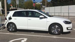 VW Golf E-Golf 100% elétrico Maio/16 - à venda - Ligeiros