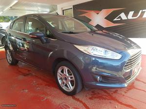 Ford Fiesta 1.1 I VCT Agosto/14 - à venda - Ligeiros