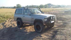 Nissan Patrol 2.8 TURBO Março/91 - à venda - Pick-up/