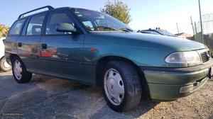 Opel Astra 1.4i Junho/97 - à venda - Ligeiros Passageiros,