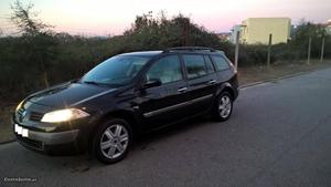 Renault Mégane 1.5 DCI Outubro/04 - à venda - Ligeiros