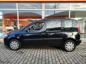 Skoda Roomster 1.4 TDI Agosto/08 - à venda - Ligeiros