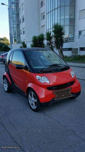 Smart ForTwo Smart CDI Apenas 70 mil kms ano  Abril/06 -