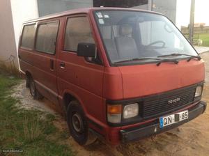 Toyota HiAce H12 Janeiro/89 - à venda - Ligeiros